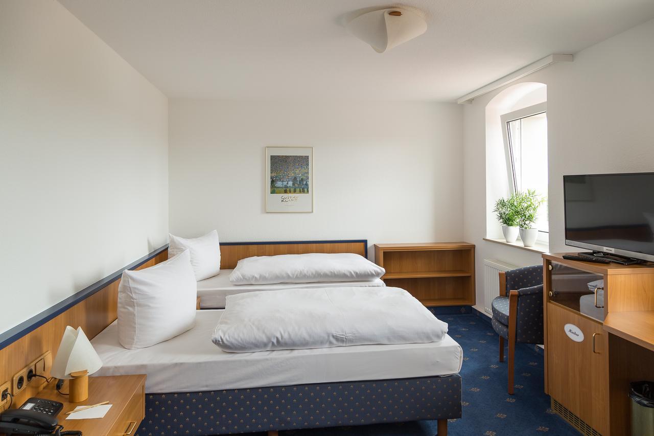 Landhotel Sonnenhof Ossig エクステリア 写真